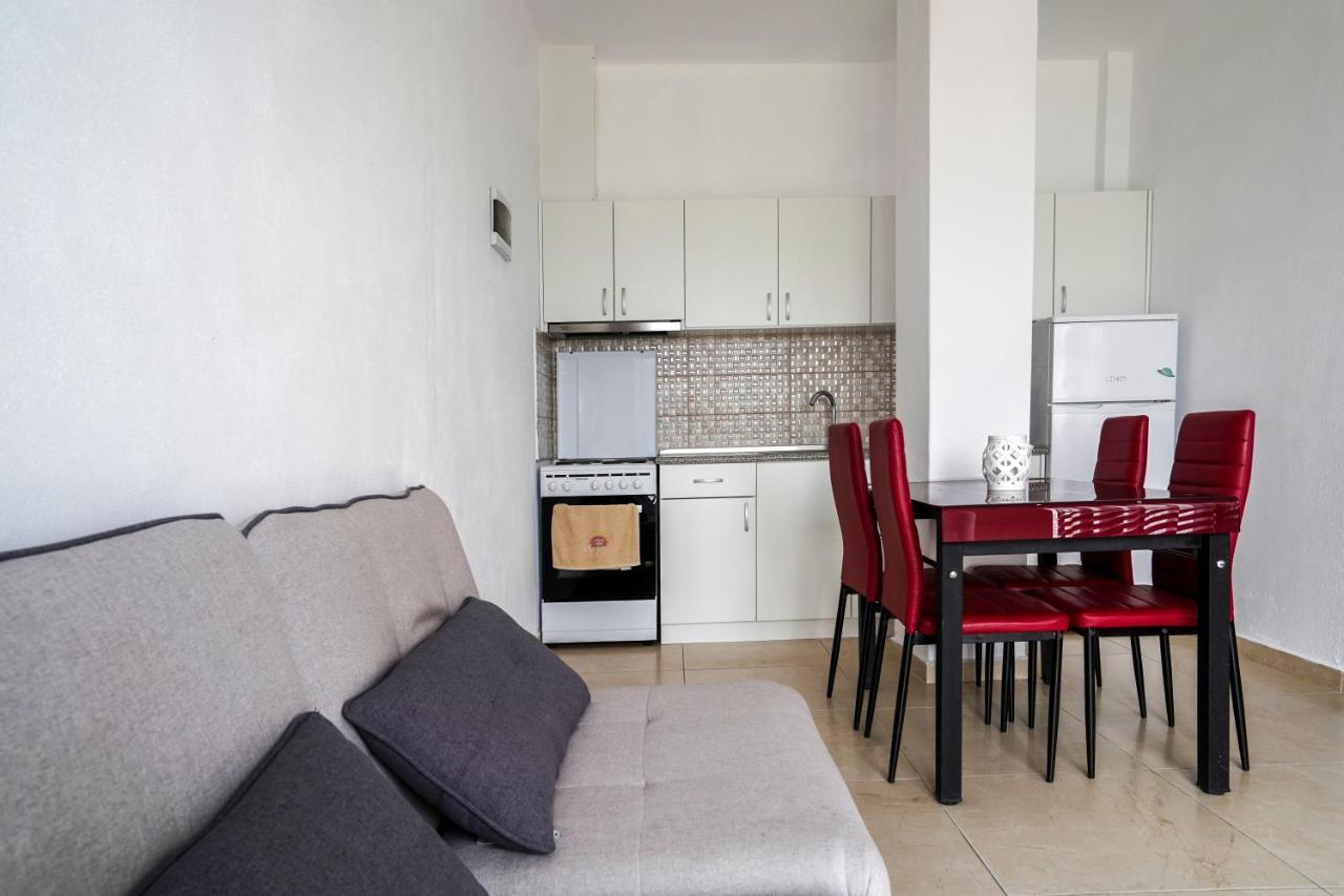 Dimitra Beach Apartments - Nea Karvali Kavala Extérieur photo